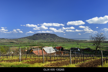 Balaton-felvidék-stock-foto