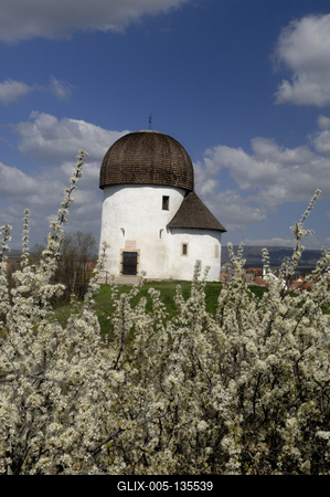 Ösküi kerektemplom-stock-foto