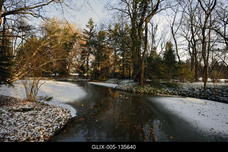 Vácrátót-stock-foto