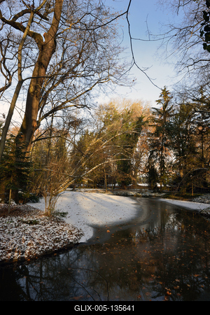Vácrátót-stock-foto