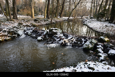 Vácrátót-stock-foto