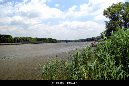 Fadd-Dombori szabadstrand-stock-foto