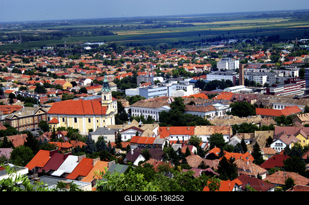 Szekszárdi panoráma a Kálvária kilátóból-stock-foto