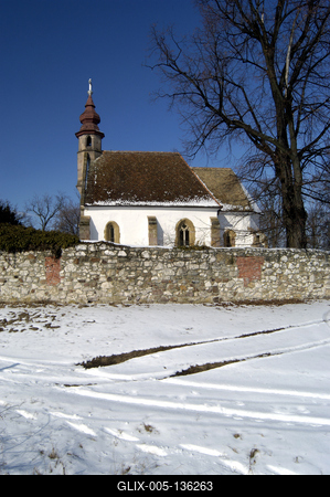 Nógrádsáp, katolikus templom-stock-foto