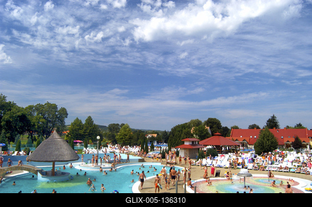 Kehidakustány, Termálfürdő-stock-foto