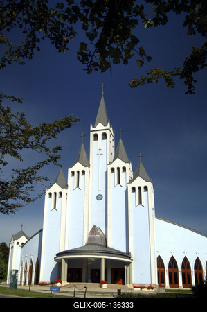 Hévíz, Szentlélek Római Katolikus templom-stock-foto