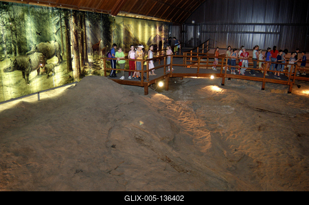 Ipolytarnóc, ősállati lábnyomok-stock-foto