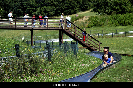 Visegrád, Téli-Nyári Bobpálya-stock-foto