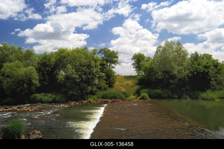 Sonkád, "Kisbukó" gát-stock-foto