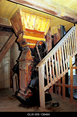 Túristvándi vizimalom-stock-foto