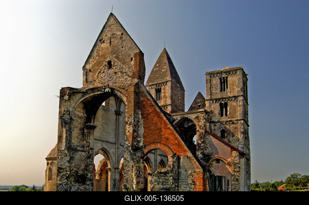 Zsámbék, a premontrei kolostor és templom romjai-stock-foto