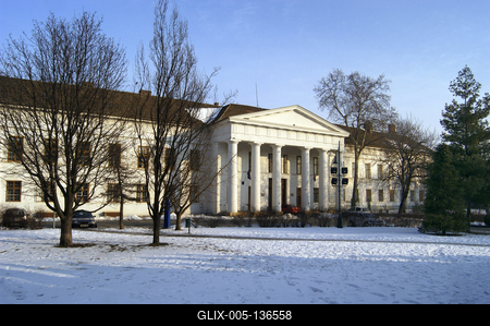 Szekszárd, a régi Vármegyeháza-stock-foto