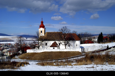 Tar, Árpád-kori templom-stock-foto