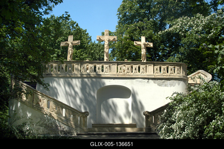 Gödöllő, Kálvária-szoborcsoport-stock-foto