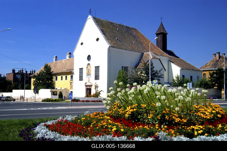 Tata, Kapucinus templom (Szent Imre) és rendház-stock-foto