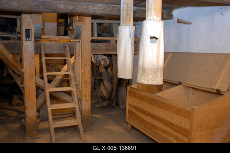 Nagybörzsöny, Vízimalom-stock-foto