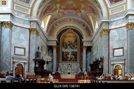 Az Esztergomi bazilika belseje-stock-foto