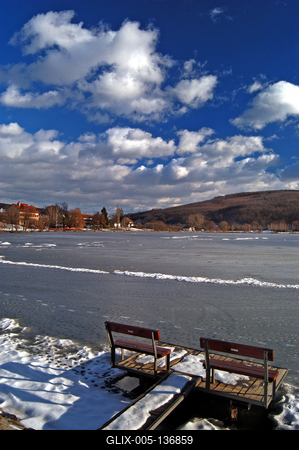 A Bánki tó télen-stock-foto