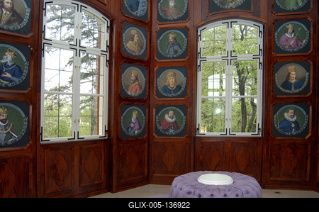 Gödöllő, Királydombi pavilon a kastélyparkban-stock-foto