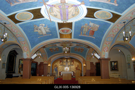 A máriabesnyői Nagyboldogasszony Bazilika altemploma-stock-foto