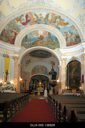 Máriabesnyő, Nagyboldogasszony Bazilika-stock-foto