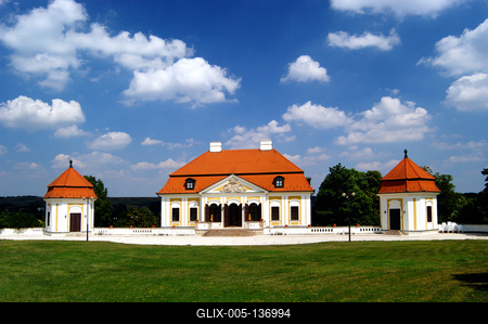 Erdőtarcsa, Szentmiklóssy–Kubinyi-kastély-stock-foto