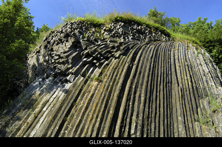 Bazaltorgonák-stock-foto