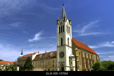 Keszthely, Magyarok Nagyasszonya-templom-stock-foto