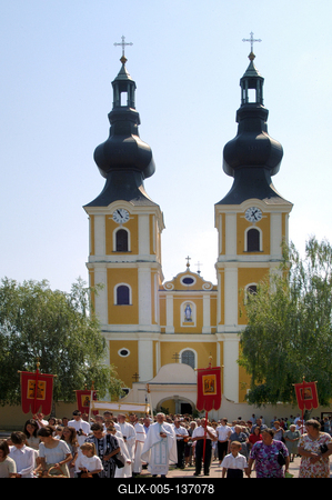 Máriapócs, Szent Mihály-templom-stock-foto