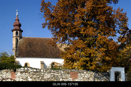 Nógrádsáp, katolikus templom-stock-foto