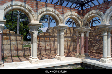 Somogyvár, a Szent Egyed bencés apátság romjai-stock-foto