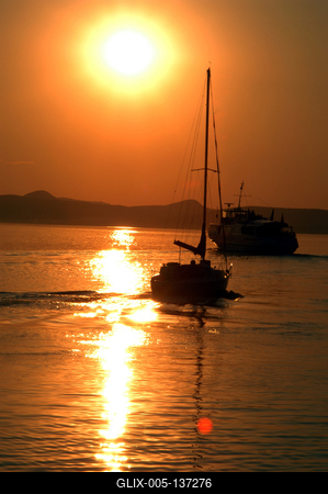 Naplemente a Balatonon-stock-foto