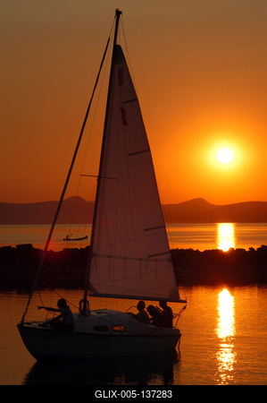 Naplemente a Balatonon-stock-foto