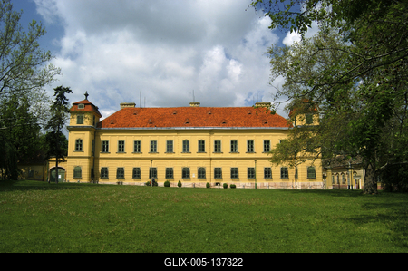 Tata, Esterházy-kastély-stock-foto