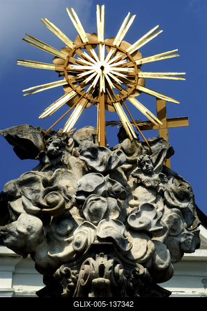 Vác, Szentháromság-szobor-stock-foto