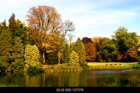 Vácrátót, Nemzeti Botanikus Kert (arborétum)-stock-foto