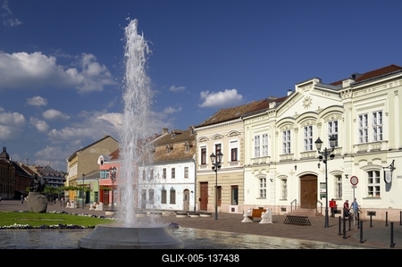 Esztergom felújított belvárosa-stock-foto