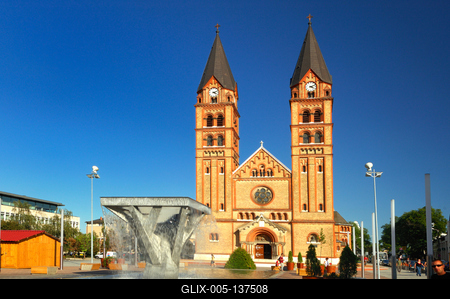 Nyíregyháza, római katolikus templom-stock-foto