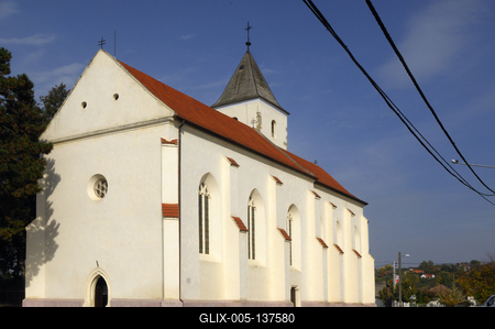 Kőröshegy, Római katolikus templom-stock-foto