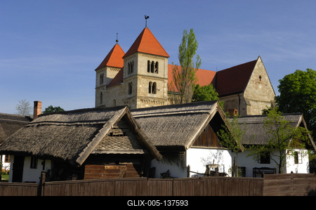 Ócsai Tájház és Skanzen-stock-foto
