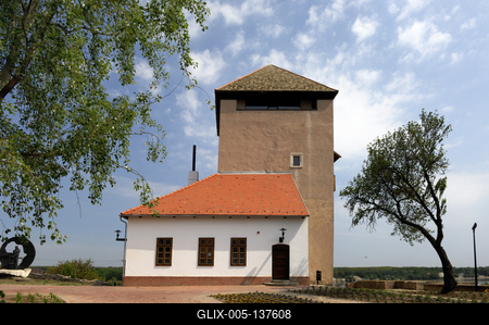 Dunaföldvár, Csonka-torony-stock-foto