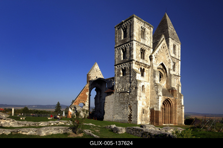 Zsámbék, a premontrei kolostor és templom romjai-stock-foto