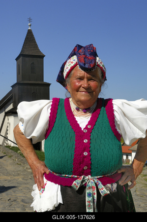 Hollókői népviselet-stock-foto