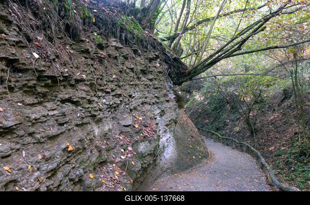 Ipolytarnóc, Geológiai tanösvény-stock-foto