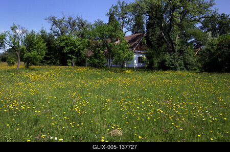 Őrségi táj Őriszentpéteren.-stock-foto