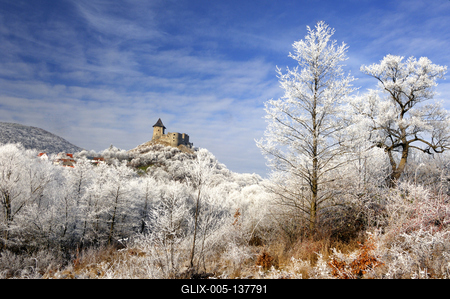 Téli tájkép Somoskő várával-stock-foto
