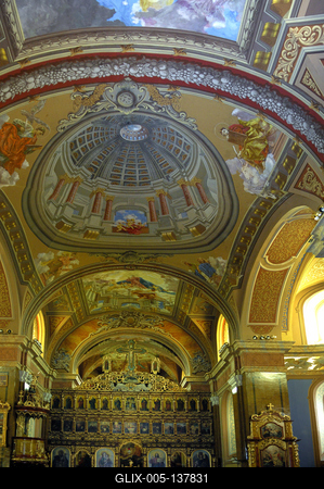 Máriapócs, Szent Mihály-templom-stock-foto