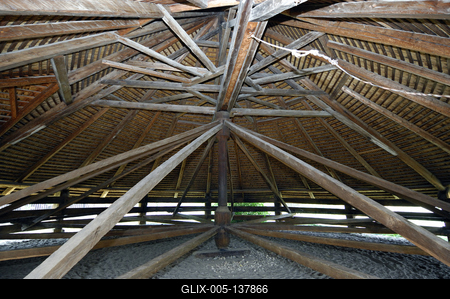 Tarpai szárazmalom-stock-foto