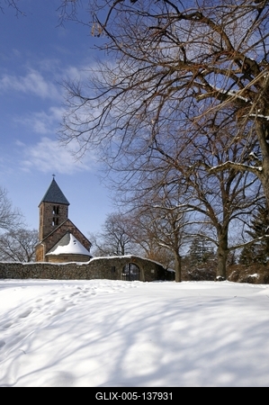 Nagybörzsöny, Szent István-templom-stock-foto