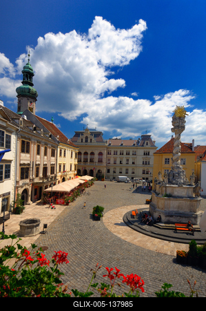 Sopron belvárosa (Fő tér)-stock-foto